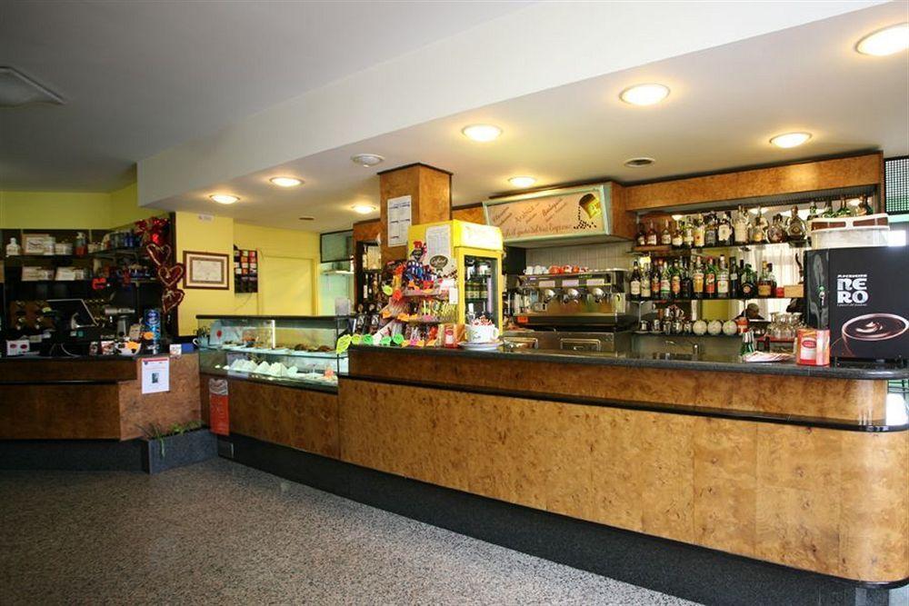 Hotel I Duchi Camerino Exterior foto